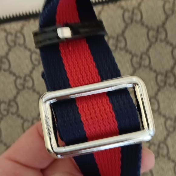 Gucci GG Supreme Courier Messenger Bag/ Shoulder Bag never worn - Picture 12 of 13